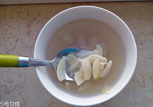 大蒜煮水孕婦能喝嗎？具有止咳的功效
