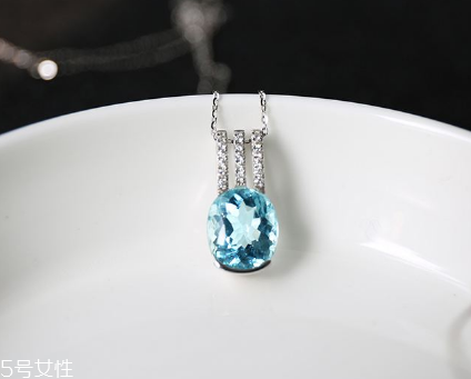 海藍寶石一克拉多少錢？沉著勇敢的象征