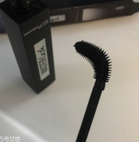 美寶蓮彎彎睫毛膏多少錢？美寶蓮重新定義睫毛膏