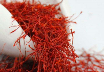 藏紅花泡腳會(huì)不會(huì)上火？藏紅花性平和一般不上火