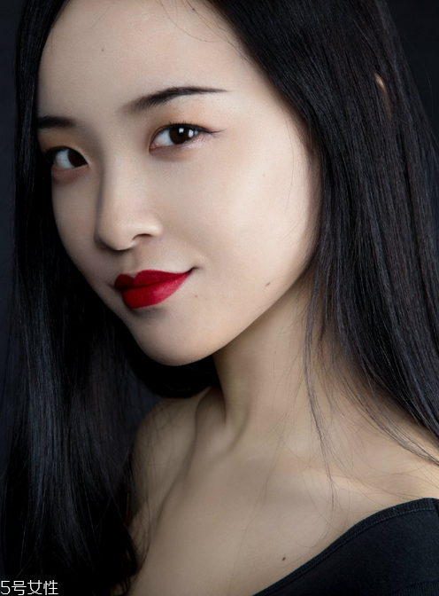 內(nèi)雙怎樣畫(huà)眼線成外雙？單眼皮內(nèi)雙女生福音