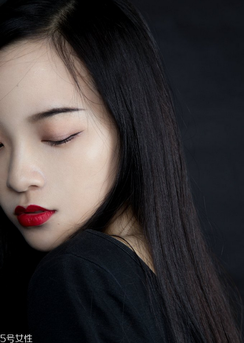 內(nèi)雙怎樣畫(huà)眼線成外雙？單眼皮內(nèi)雙女生福音