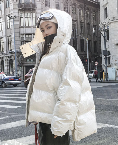 冬天怎么穿暖和又顯瘦？杜絕臃腫美美過(guò)一冬