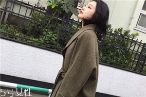 大衣有味道怎么去除？去味道必備小妙招