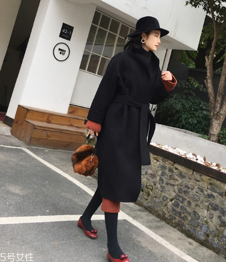 大衣有靜電怎么去除？三個小妙招教你快速除靜電