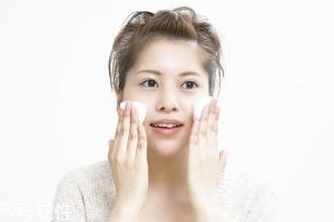 用毛巾洗臉可以嗎？油皮和中性皮可以