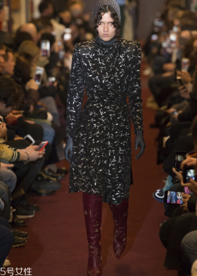 vetements2018秋冬系列服裝怎么樣_好看嗎？