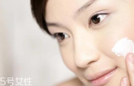 素顏霜美白原理是什么？添加色料二氧化鈦