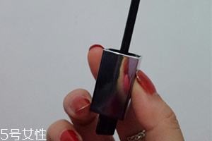 美寶蓮彎彎睫毛膏怎么用？想怎么彎就怎么彎