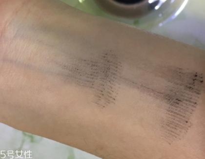 美寶蓮彎彎睫毛膏怎么用？想怎么彎就怎么彎