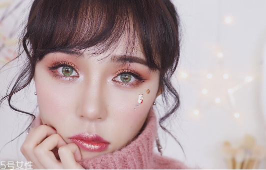 怎么用眼線液畫下睫毛教程 輕松卸除眼線小技巧 怎么用眼線液畫下睫毛教程 輕松卸除眼線小技巧