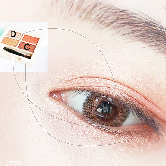 名創(chuàng)優(yōu)品眼影好用嗎？韓系貓眼妝的畫法