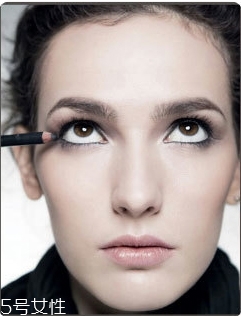 眼線卸不干凈會怎樣？關(guān)于眼線的小秘密