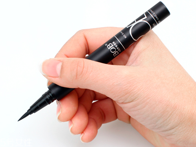 眼線卸不干凈會怎樣？關(guān)于眼線的小秘密