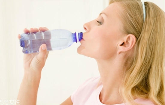 十款零差評的化妝水推薦 天然變白小妙招 十款零差評的化妝水推薦 天然變白小妙招