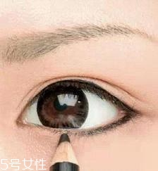 眼線(xiàn)液筆不出水怎么辦？畫(huà)眼線(xiàn)的常見(jiàn)誤區(qū)