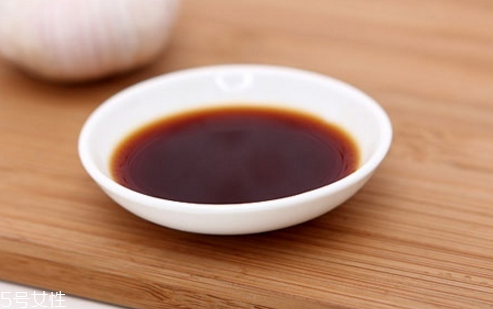 開眼角后哪些食物要忌口？開眼角后吃這些能促進傷口修復(fù)
