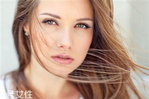 經(jīng)期能做雙眼皮嗎？割雙眼皮失敗方法