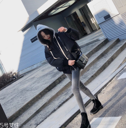 棉襖洗了還暖和嗎？棉襖應(yīng)盡量少洗
