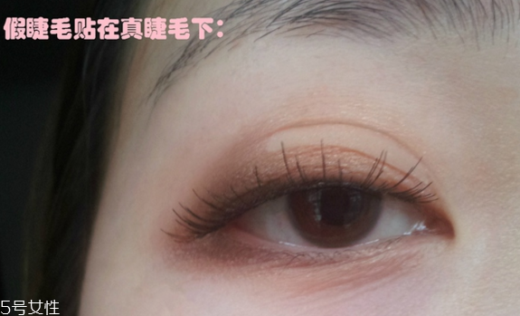 假睫毛是貼在上面還是下面？貼假睫毛的常見錯(cuò)誤