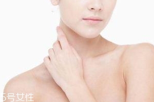 頸紋霜怎么選擇？視黃醇等成分有作用