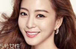 裸妝眼影怎么選？色號(hào)接近膚色