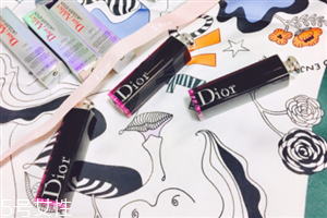 迪奧漆光唇釉哪個好看？讓妝效更持久