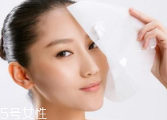 敷面膜為什么越久越干？體溫蒸發(fā)