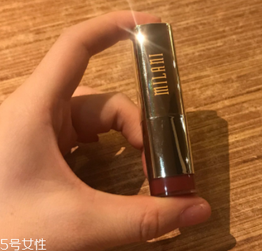 MILANI口紅哪款顏色適合秋冬？77低調(diào)嫩膚色