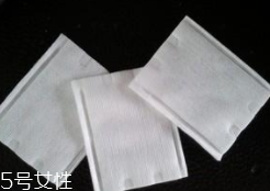 化妝棉可以用作粉撲嗎？要掌握正確方法