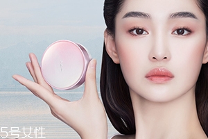 花西子是什么牌子？國(guó)貨新星品牌