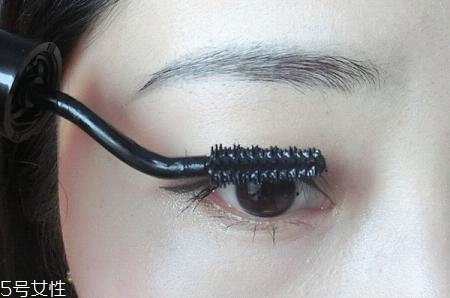 睫毛膏怎么刷好看？給你帶來深邃雙眸