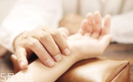 濕氣重不能吃哪些水果？西瓜香蕉不要吃