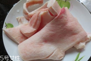 三高能吃豬皮嗎？常吃豬皮效果好