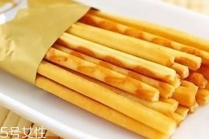 烤箱烤薯?xiàng)l溫度和時(shí)間 烤箱烤薯?xiàng)l的技巧 烤箱烤薯?xiàng)l溫度和時(shí)間 烤箱烤薯?xiàng)l的技巧