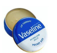 凡士林為什么適合敏感肌膚？世界上最好的隔離產(chǎn)品