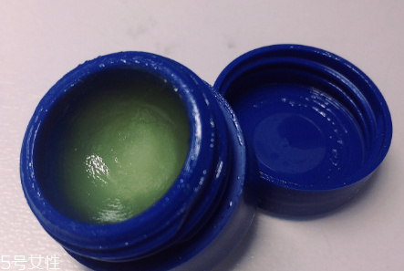 blistex小藍(lán)罐怎么看生產(chǎn)日期？blistex小藍(lán)罐不宜長期使用