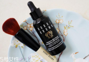 冬天護(hù)膚用霜還是乳？6款適合冬天用的護(hù)膚品推薦