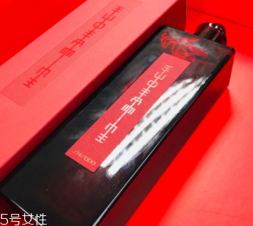 皮膚不吸收護膚品怎么回事？光用乳液面霜遠遠不夠