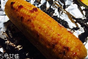 微波爐烤玉米要幾分鐘 燒烤模式8分鐘 微波爐烤玉米要幾分鐘 燒烤模式8分鐘