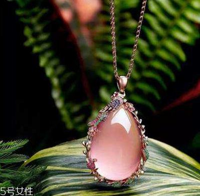 芙蓉石有收藏價值嗎？這幾類芙蓉石收藏價值非常高