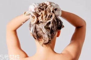 油性發(fā)質(zhì)要每天洗頭嗎？秋冬完全不需要