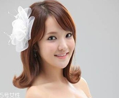 短發(fā)怎么做新娘造型？編發(fā)好看又簡單