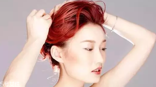 短發(fā)怎么做新娘造型？編發(fā)好看又簡單