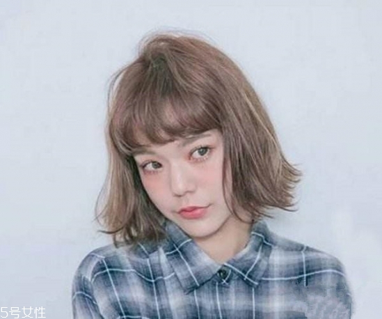 齊肩發(fā)怎么燙好看？女生發(fā)型設(shè)計與臉形搭配