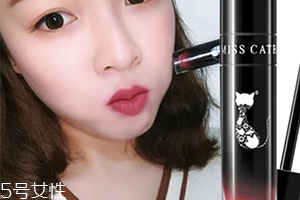透明唇蜜哪個(gè)牌子好？打造玻璃唇效果