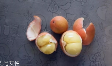 木奶果好吃嗎？木奶果密密麻麻好吃到爆