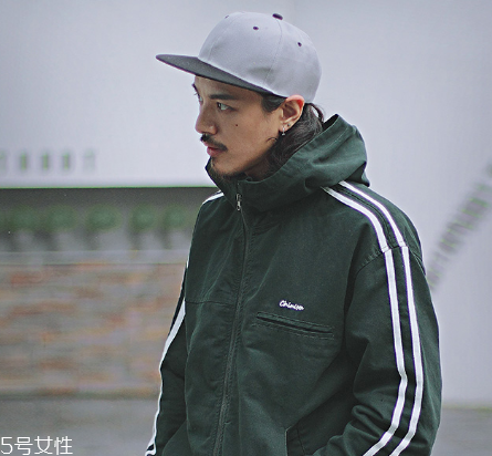 男士夾克什么款式好看？寒冬也能溫暖玩腔調(diào)