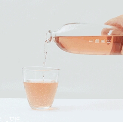 且聽(tīng)風(fēng)吟玫瑰酒好喝嗎？哪里買(mǎi)？