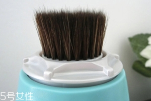 科萊麗粉底刷頭怎么用？Tati女神最愛的粉底刷頭